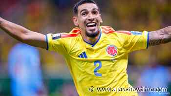Colombia dankt Munoz en bereikt volgende ronde op het WK