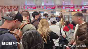 Stop pretending EU's new border system is working, says airports chief