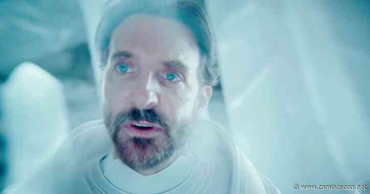Bradley Cooper’s Non-Marvel Superhero Movie Is Reigning Over Streaming
