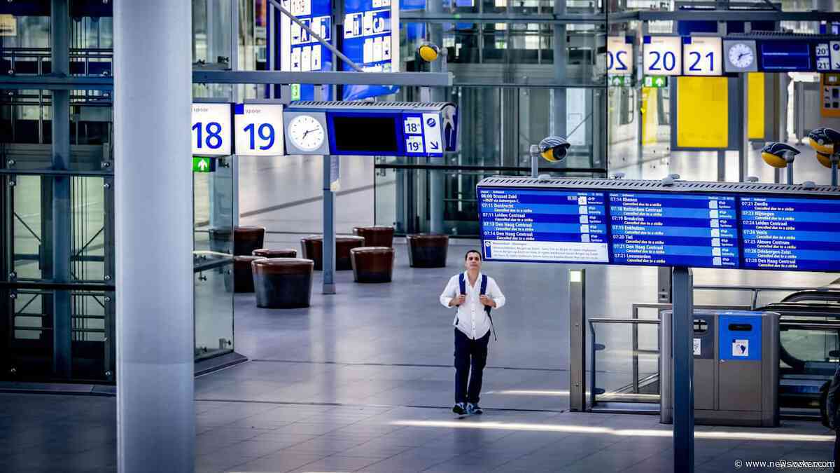 Ov-staking leidt tot lege trein- en busstations in heel Nederland