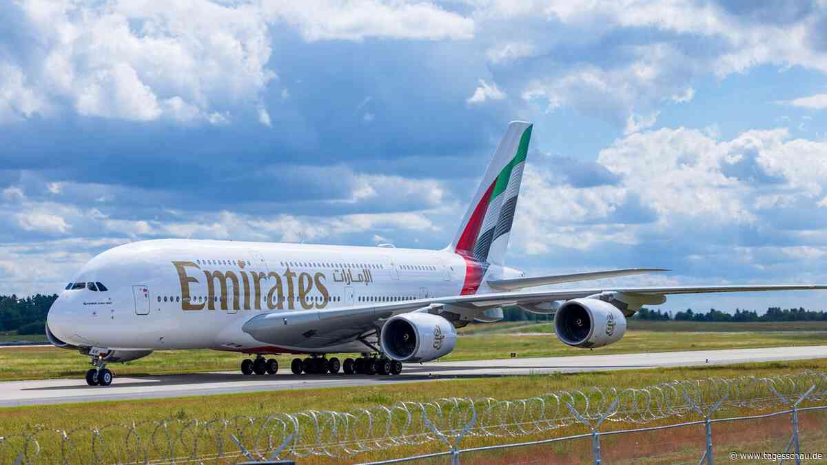 Risse in Tragflächen: Airbus muss A380-Maschinen untersuchen