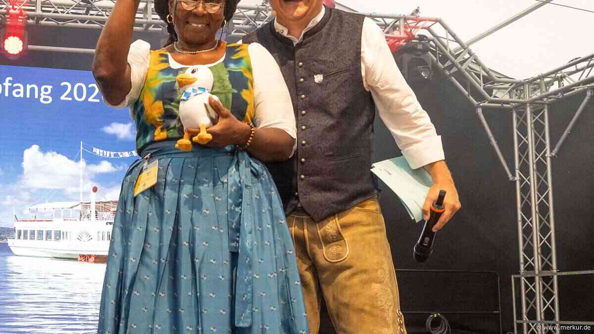 Ghanaerin im Dirndl: Warum Peggy Loschko in Herrsching eine Institution ist