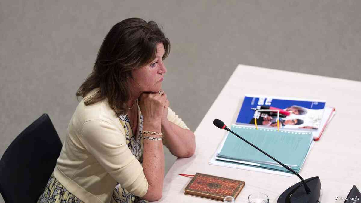 Live corona | 'Middelbare scholieren móésten naar buiten en dat kon niet'
