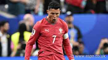 Ronaldo shuns reporter when asked about Messi