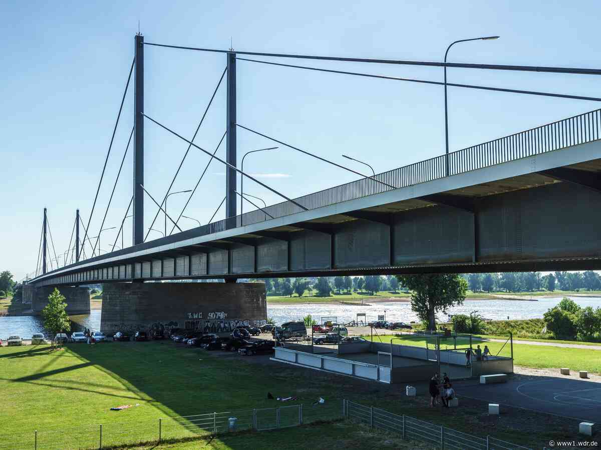 Umleitungen an der Theodor-Heuss-Brücke in Düsseldorf