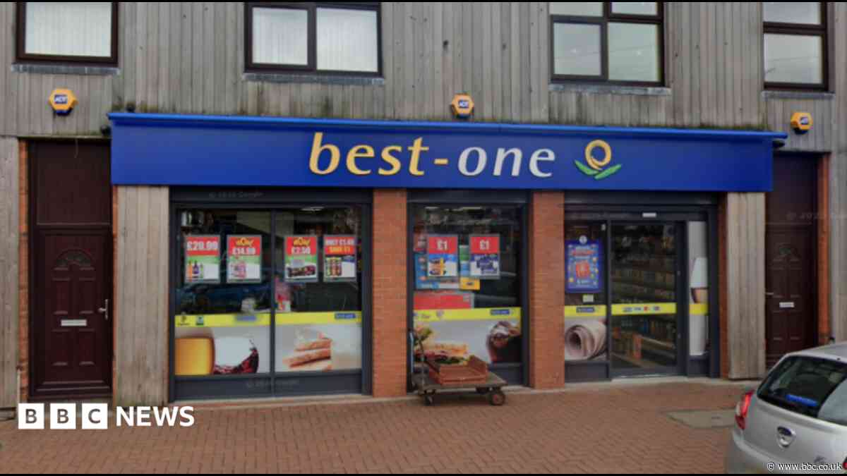 Shop may lose licence over missing lottery ticket