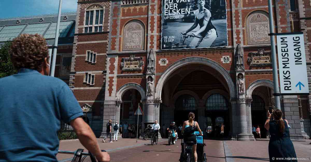 Van straatfoto tot museumgevel:  ineens hangt je portret aan het Rijksmuseum