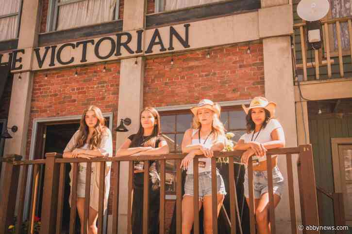 Gone Country helping rebuild new breast cancer clinic