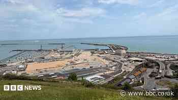 Dover's £40m EU check site unlikely to open for summer