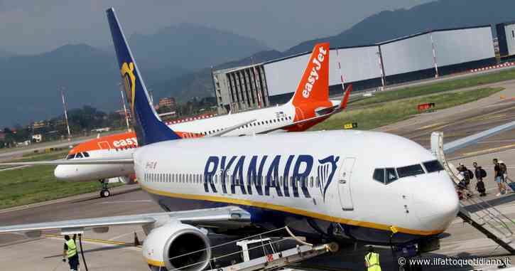 “Da 16 a 82 euro, così i prezzi dei biglietti sulle low cost schizzano alle stelle in pochi clic”: la denuncia di Altroconsumo. L’indagine su Ryanair, EasyJet, Wizz Air, Vueling e Volotea