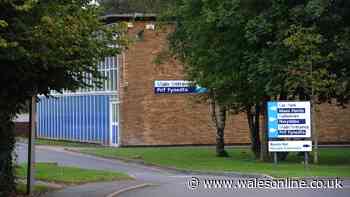 Bridgend school staff member reportedly sent home for wearing flip-flops during heatwave