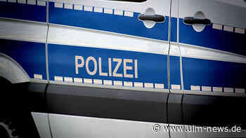 Zeugen gesucht: Mann zieht sich aus im Matratzenladen