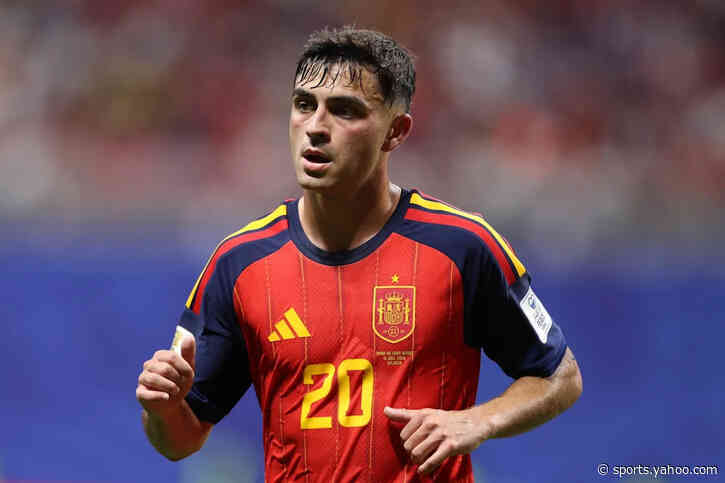 Barcelona mainstay one yellow card away from missing Spain’s first knockout clash at World Cup