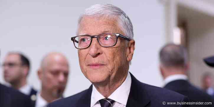 Jeffrey Epstein pitched his connections with billionaires to get close to Bill Gates