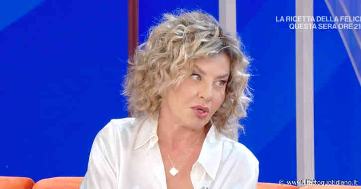 “Tra me e Roberto Benigni c’è stato qualcosa ma preferisco non ricordare. Sean Penn? Metteva una cassetta con la musica di Mozart e poi facevamo l’amore”:  le confessioni di Eva Grimaldi