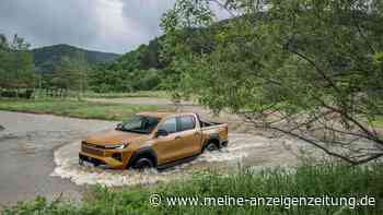 Fahrtest Toyota Hilux: So gut ist der Elektro-Pick-up im Gelände