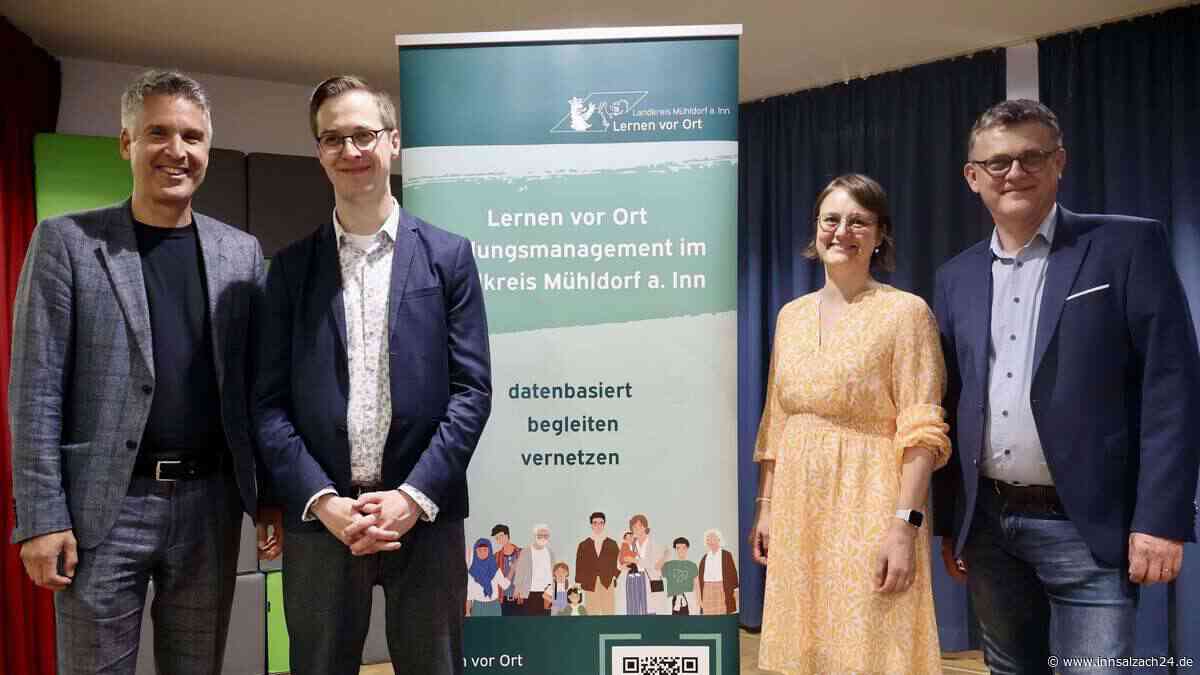 Nicht jeder ist ein Mathe-Genie: Julian Leske spricht in Mühldorf über sein Leben als Autist