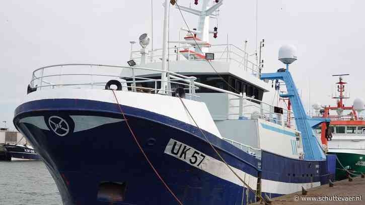 Met crowdfundactie gefinancierde UK-57 twinrigt in Deense wateren