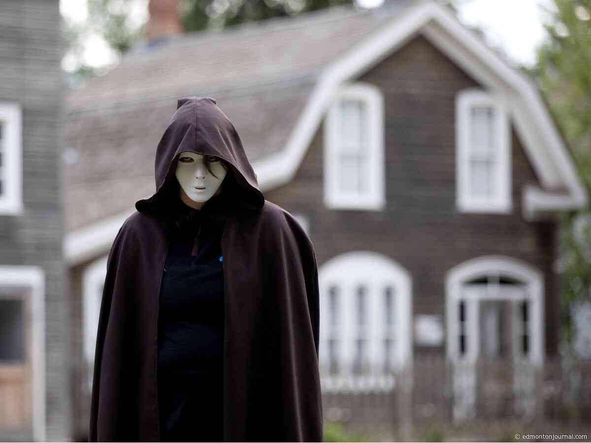 A shadow looms over Fort Edmonton Park in newest escape room game