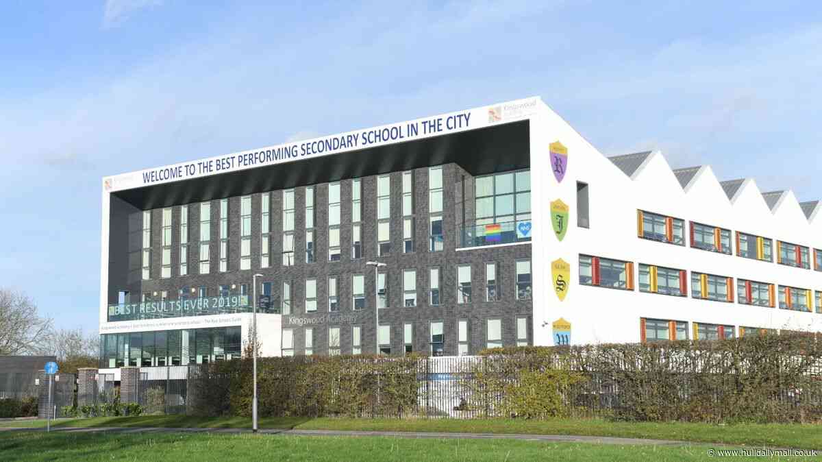 Some parents keeping children home due to Hull school's 'strict' uniform policy in heatwave
