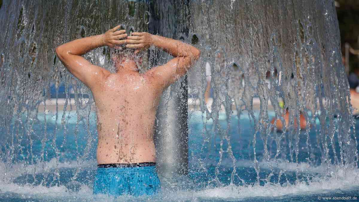 Hitzewelle: Überall wird gebadet – nur Harburg geht beim Schwimmen unter