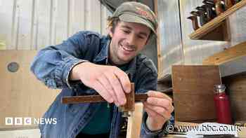 'AI couldn't fix a boat': The apprentices keeping a traditional craft afloat