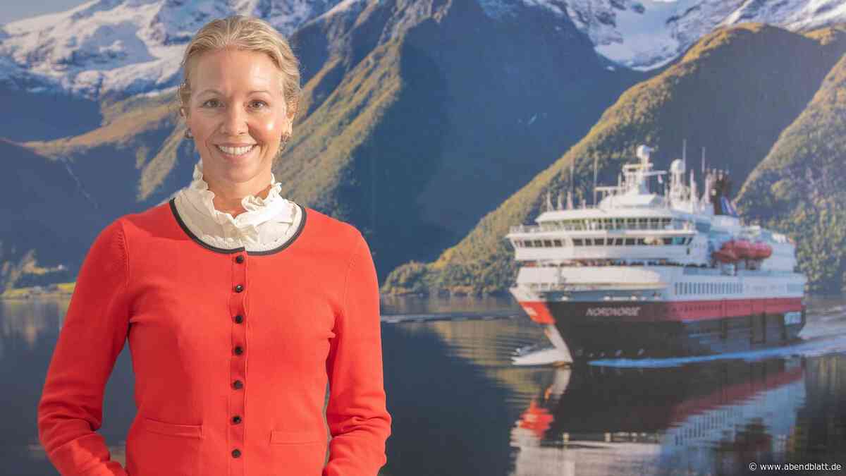 Hurtigruten meldet „Meilenstein“ – mehr Fahrten ab Hamburg auf Postschiffroute