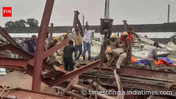 Kolkata godown collapse: Workers trapped under debris as army, NDRF lead rescue; toll rises to 5