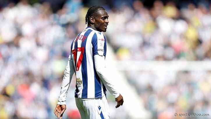 Baggies midfielder Diakite signs new deal