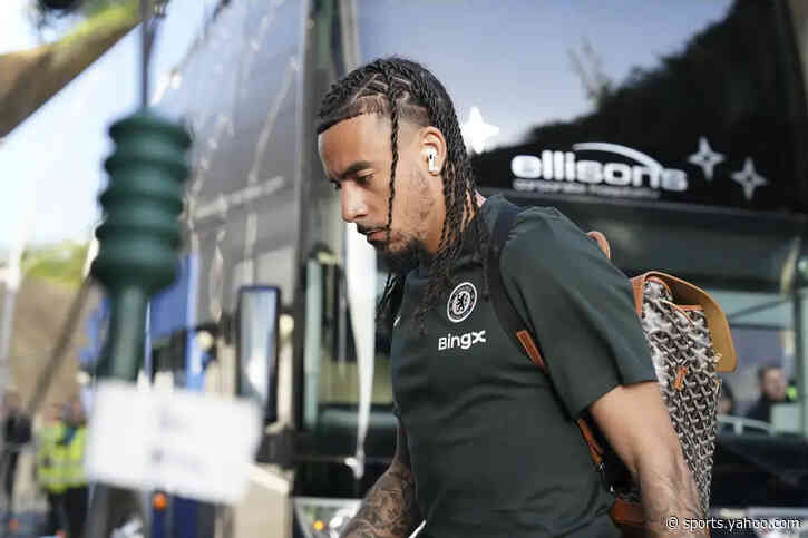 Malo Gusto’s representatives hold preliminary talks over Manchester City transfer