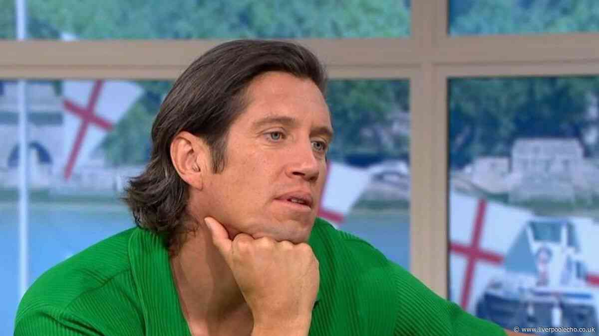 Vernon Kay 'close' to swearing on BBC Radio 2 as he discloses what 'gets his back up'