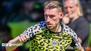 Barnet bring in winger Knowles on free transfer