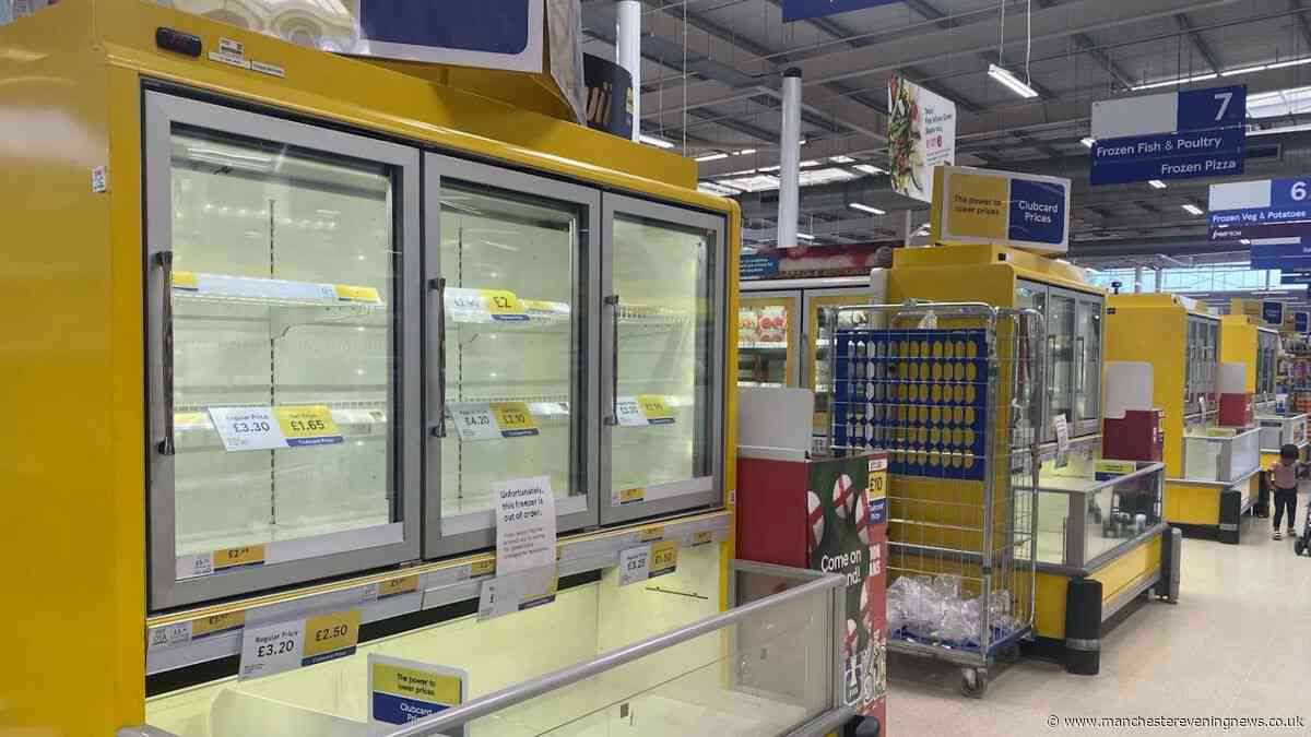 Fridge chaos in major supermarkets as shelves left empty amid 'extreme' heatwave
