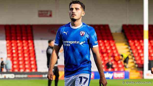 Leyton Orient sign Chesterfield's Dobra