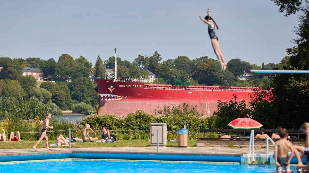 Geheimtipps: In diesen Freibädern in Hamburg gibt es trotz der Hitze noch Platz