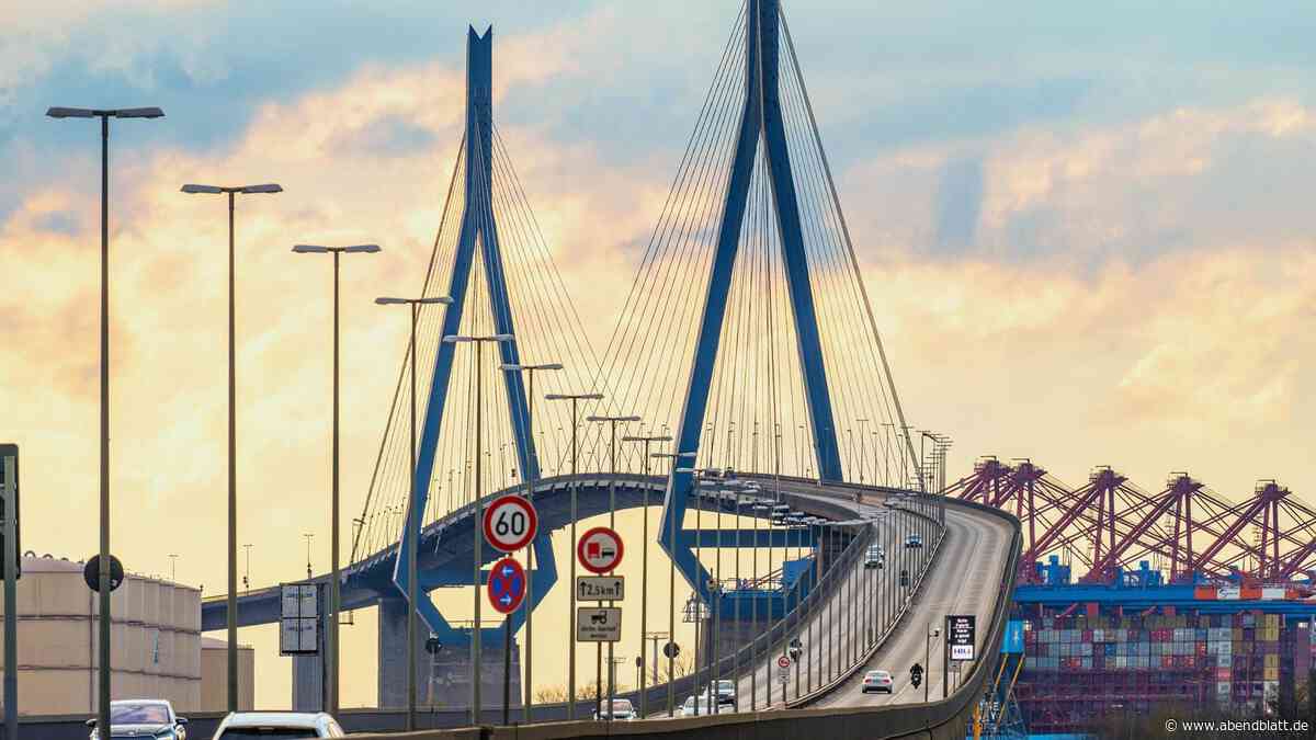 Hafen, Flughafen, Köhlbrandbrücke: Hamburg soll bald schneller bauen