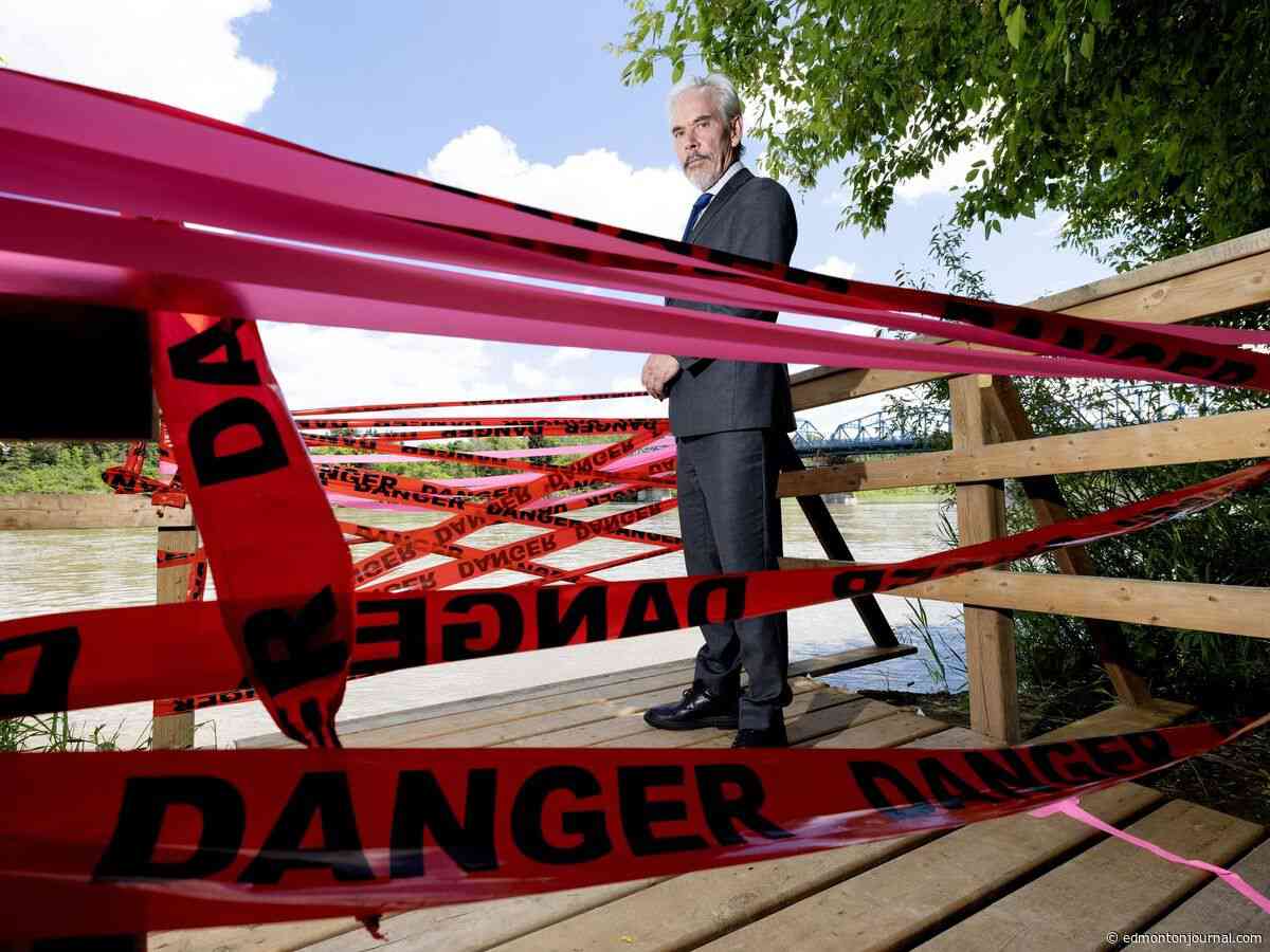 Five dragon boats found downstream after Edmonton dock torn away in raging North Saskatchewan River