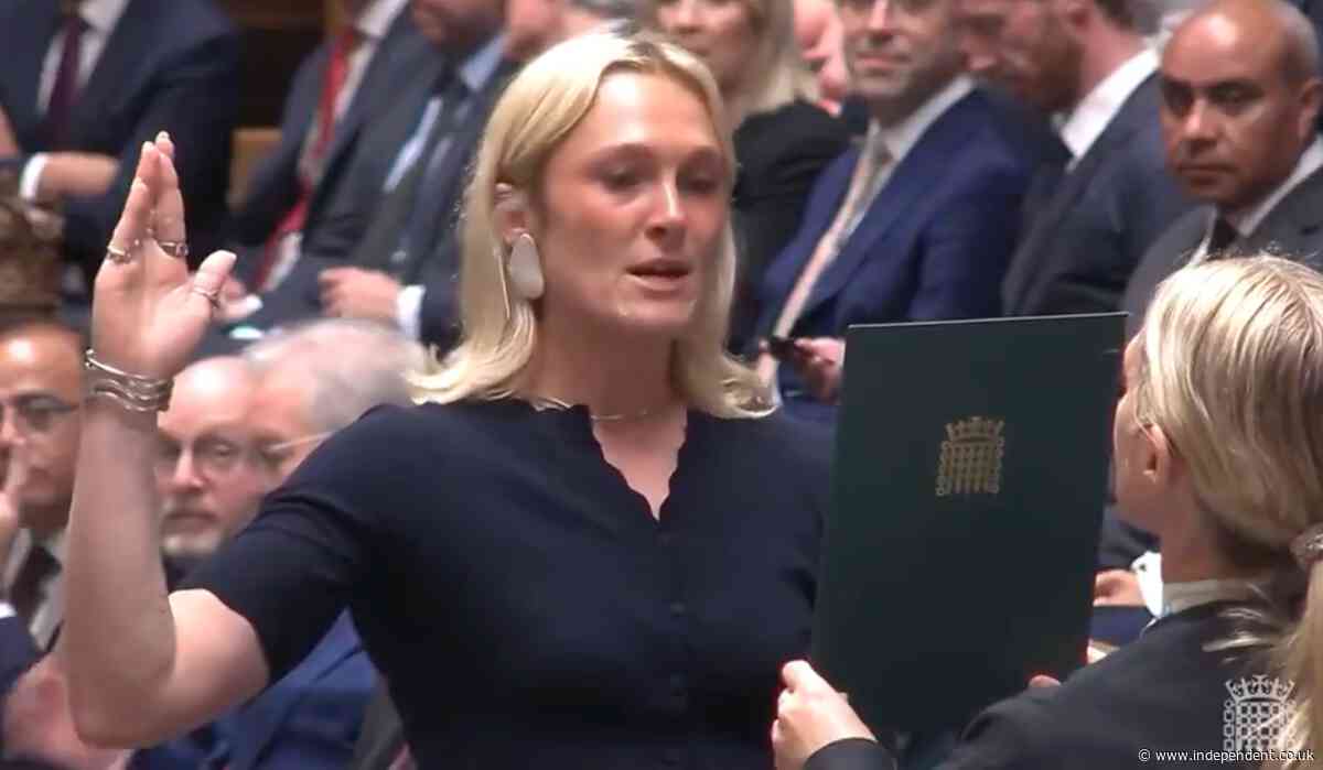 Newly-elected MP who crossed fingers during oath accused of putting on fake Scottish accent