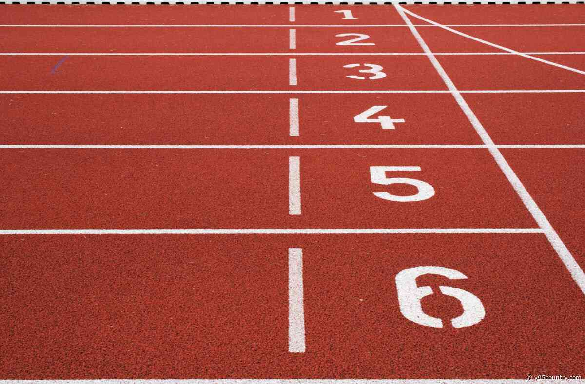 Burns Broncs Strike Gold, Leads Wyoming at Nike Outdoor Nationals