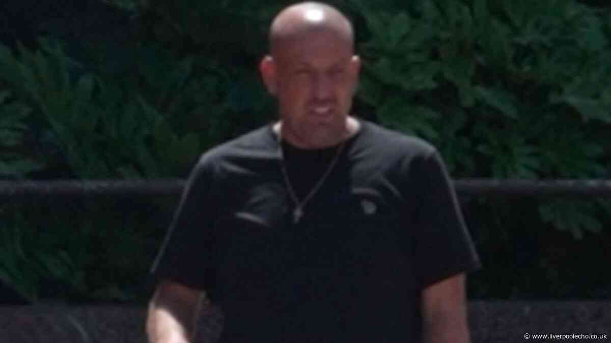 Oasis ticket scammer's four-word message to victim as he walks out of court