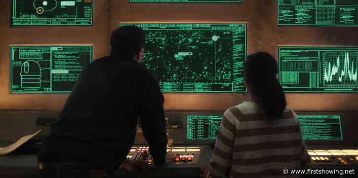 Official Trailer for 'The Outer Threat' Alien Discovery Indie Sci-Fi Film