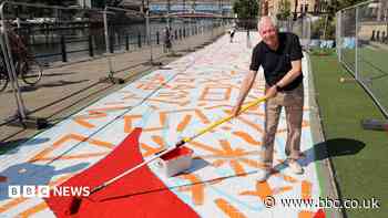 Mural marks Great North Run's 'biggest year'