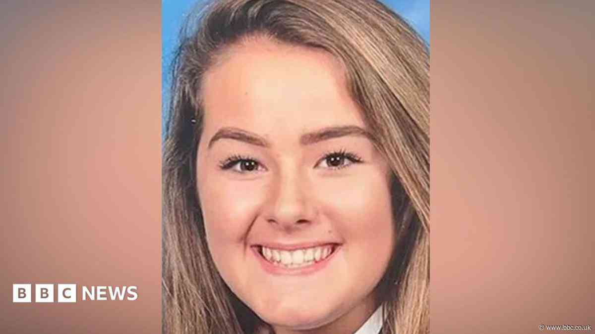 Teen 'did not get care she deserved' at hospital