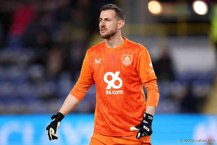 Tottenham Hotspur Are In Discussions To Land This Experienced Keeper: Should De Zerbi Go For Him?