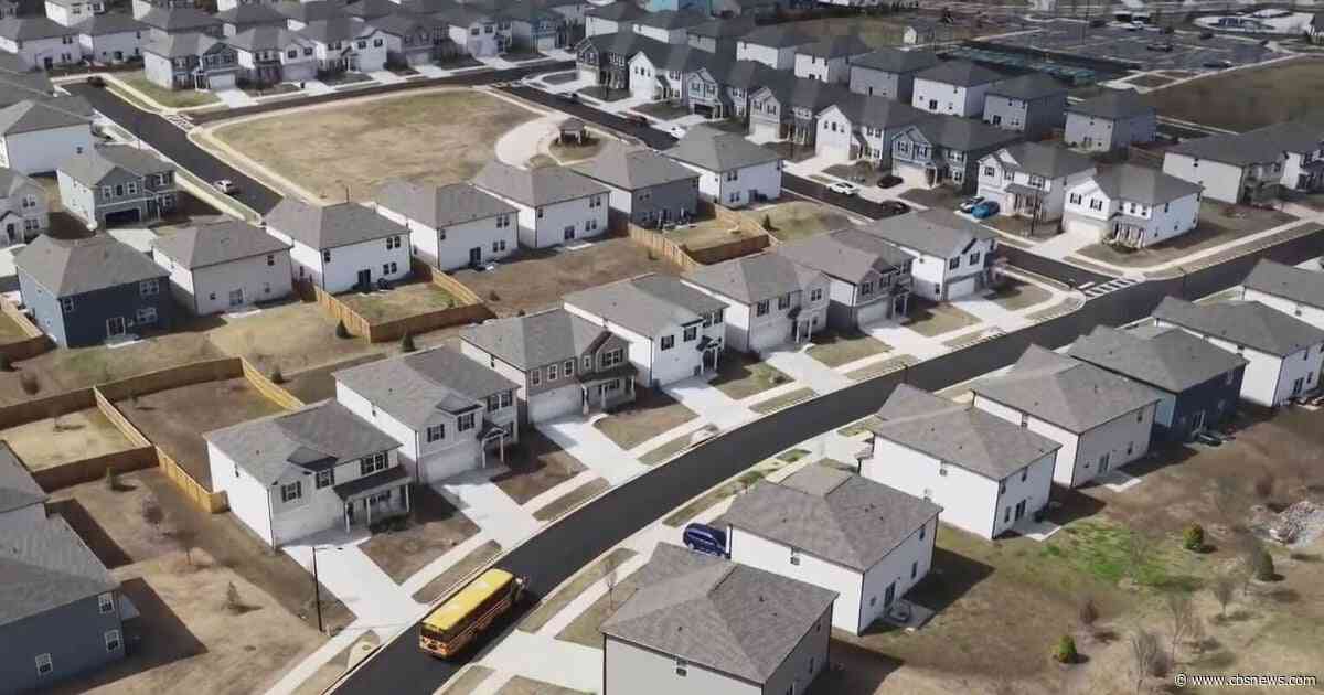 Trump cancels bipartisan housing bill in an effort to get SAVE America Act passed