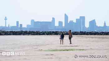 How is the heatwave affecting the North West?