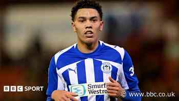 Wigan's Chapman signs new three-year deal