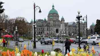 B.C. government puts Victoria-Saanich amalgamation vote on hold