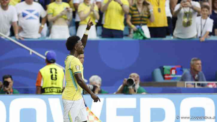 Vinicius aprovechó un error defensivo de Escocia y abrió el marcador para Brasil