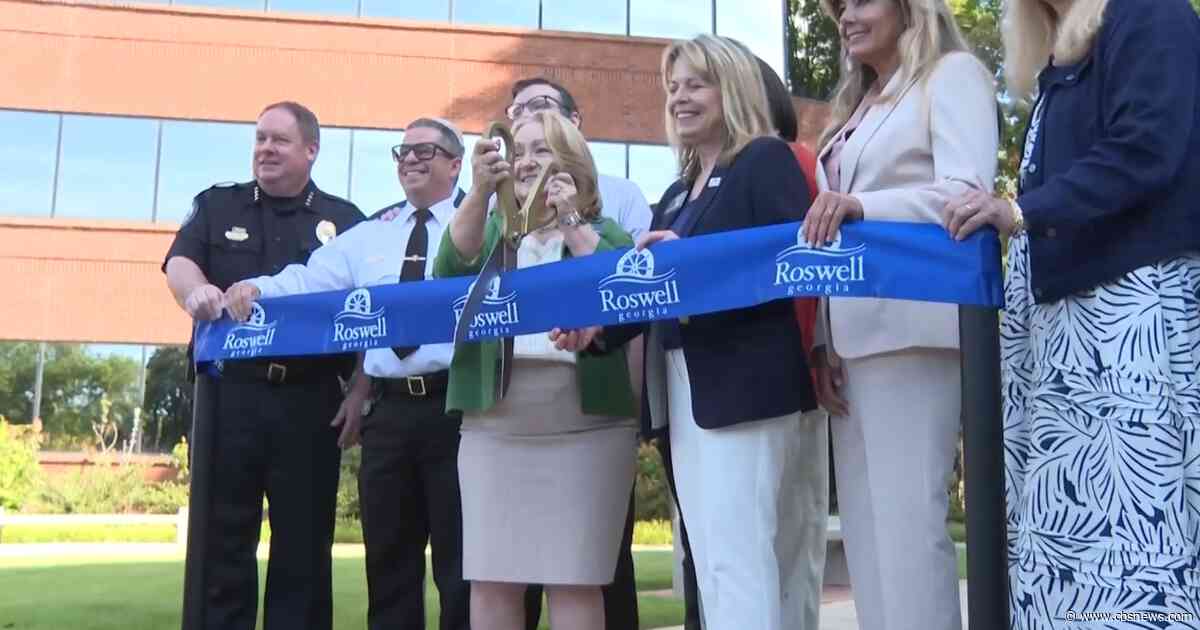 Roswell cuts ribbon on new public safety headquarters